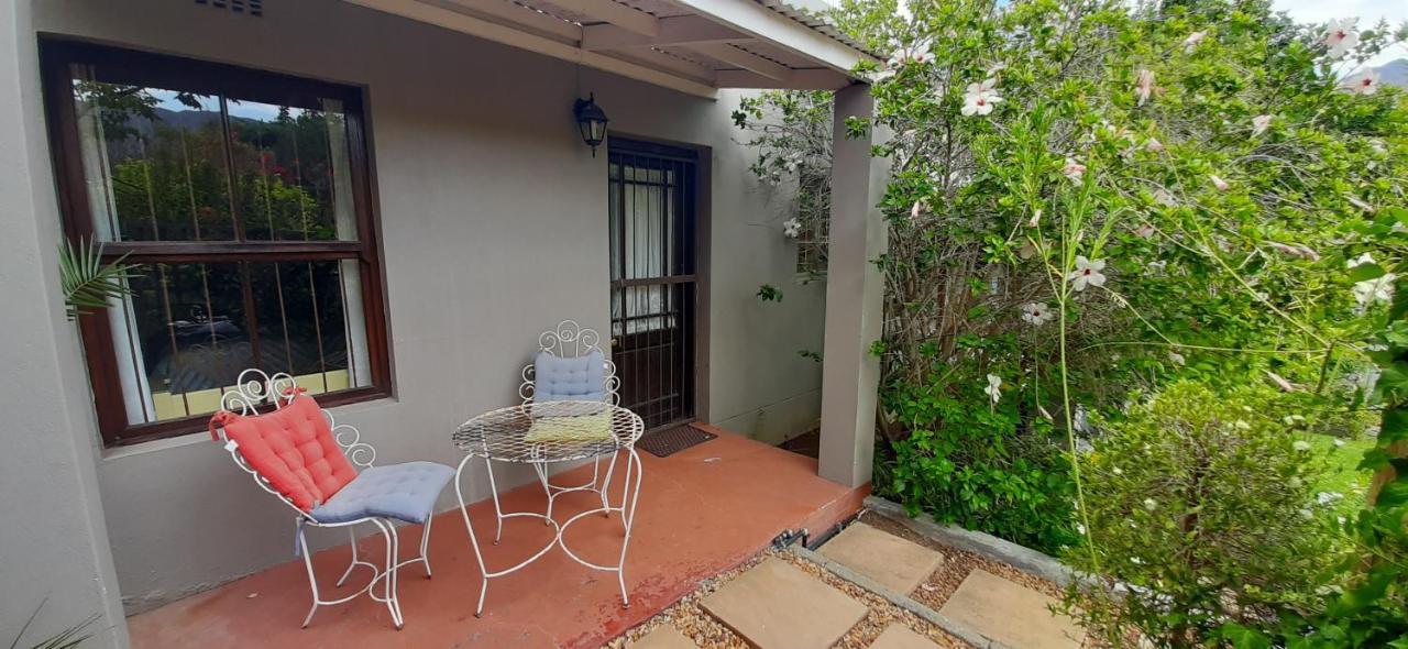 Abigail'S Garden Cottage มอนตากู ภายนอก รูปภาพ