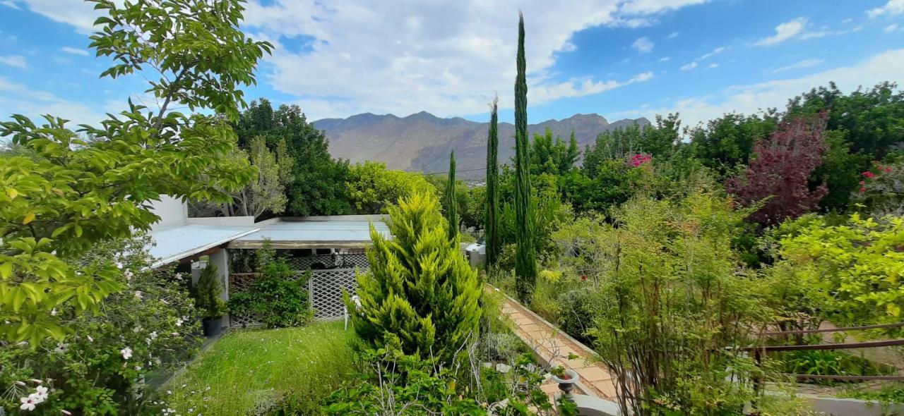 Abigail'S Garden Cottage มอนตากู ภายนอก รูปภาพ
